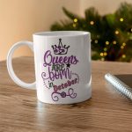 Šolja Queens are born in October