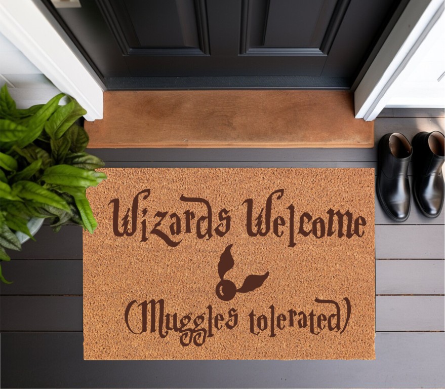 888.41.-Otirac-Wizards-welcome Otirač Wizards welcome, muggles tolerated - Slika 1